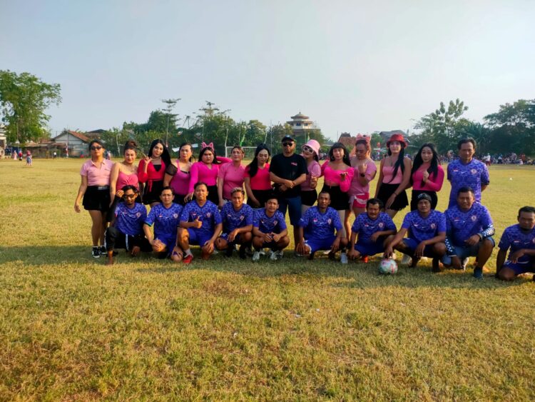 HUT ke 78 Kemerdekaan RI, Desa Karaban Gempar ” Lomba Sepak Bola, Banci Hadir “