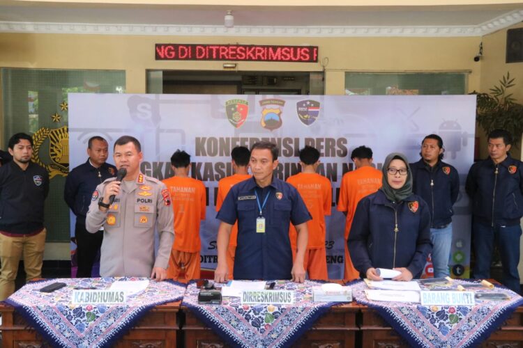 Modus Penyebar File APK, Polda Jateng Amankan Empat Pelaku