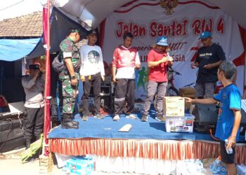 Ramaikan Acara Lomba di Hari Kemerdekaan RI ke 78, Begini Harapan Gus Imron ke Warga