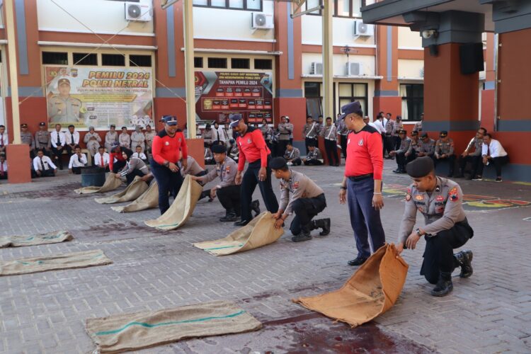 Antisipasi Kebakaran, Polres Kudus Gelar Pelatihan Pencegahan dan Pertolongan Pertama
