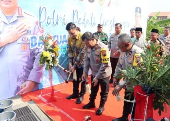 Peresmian Bhakti Sosial Bantuan Sumur Bor dan Pompa Air