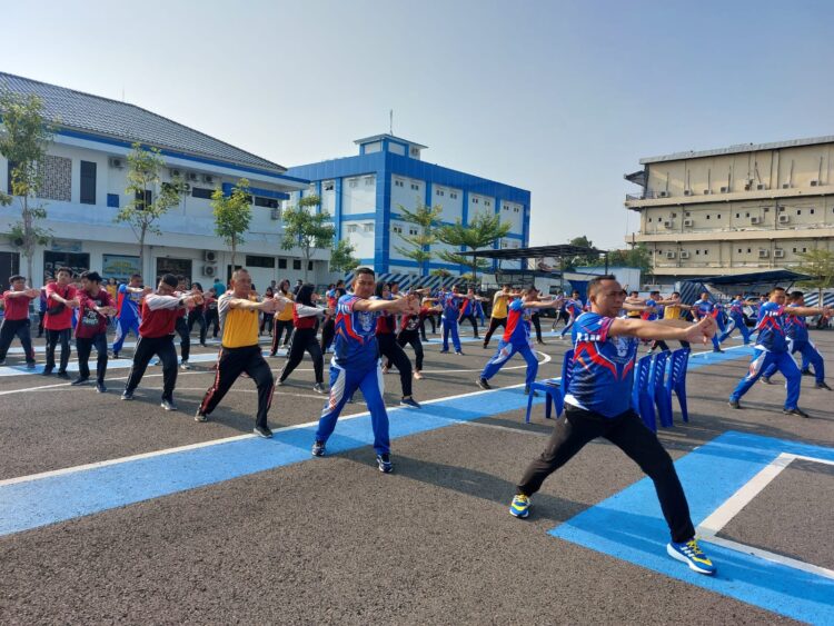 Kompak Jalan Santai dan Senam Bersama, Kasatlantas Polresta Pati Turun