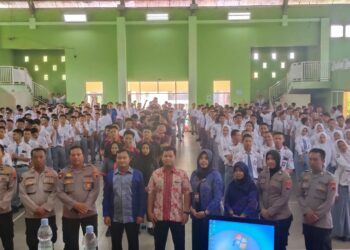 Kasus Perundungan Marak terjadi, Ipda Windartono Berikan Penyuluhan dan Pembinaan Hukum ke Pelajar