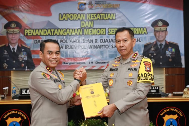 Irjen Pol Winarto Terima Laporan Kesatuan Polda Kalsel
