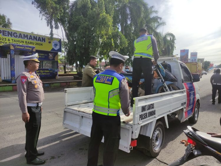 Ratusan BB Knalpot Brong di Amankan Polisi