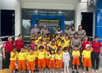 Anak Usia Dini Terima Edukasi Polwan Cantik