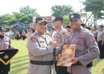 Ciptakan Pelayanan Terbaik, 18 Personil Dapat Dedikasi Penghargaan