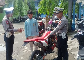 Stop Knalpot Brong di Pati, Polisi Datang ke Sekolah