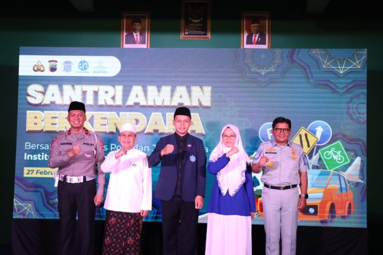 Program TRIMANDARA, Dirkamsel Korlantas Polri Masuk Pesantren Pati