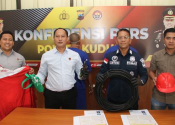 Lagi – Lagi Pencuri Kabel Siang Hari, Polisi Bekuk Dua Pelaku