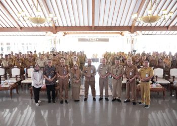 Pemantapan Penggunaan CMS, Pj Bupati Ingatan SMP Negeri se Kabupaten Pati
