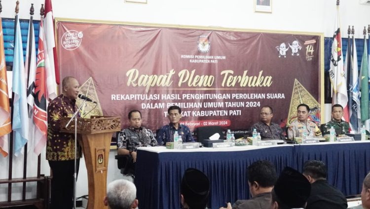 Rapat Pleno, Bupati Pati : Rekapitulasi Perolehan Hasil Suara