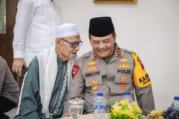 Irjen Pol. Ahmad Luthfi Terima Dukungan Maju Cagub Jateng