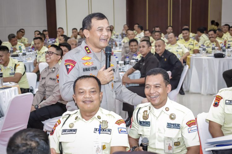 Satpam adalah Bagian Polri, Kapolda Jateng Apresiasi ke Achmad Hidayatul Ikhsan