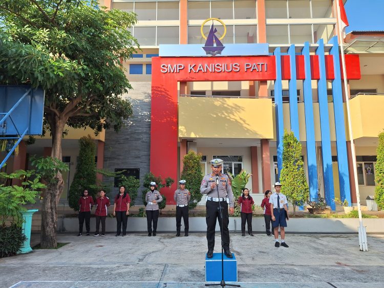 Komitmen Satlantas !! Para Pelajar Harus Tertib Berlalu Lintas