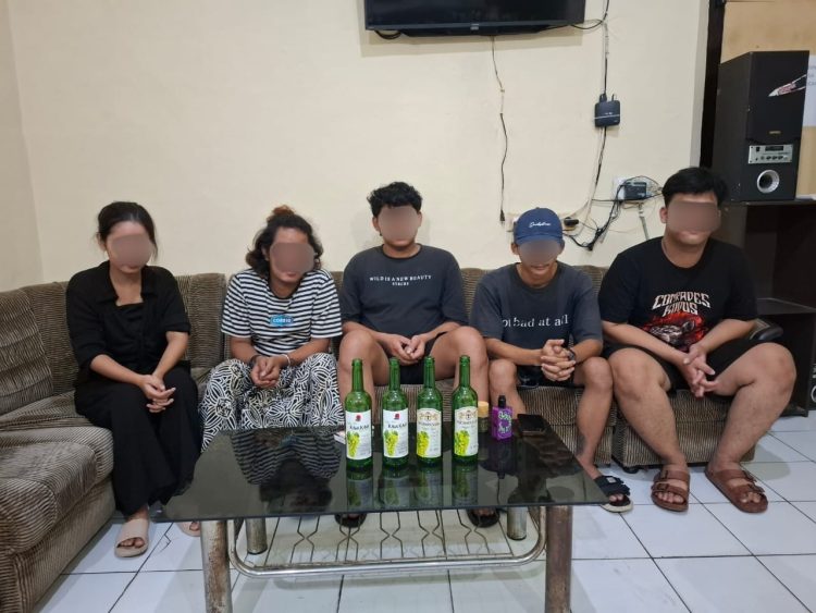 Pesta Miras di Mulai, Lima Remaja di Amankan Polisi
