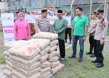 Masjid Markaz At-Tauhid Terima Bantuan