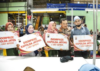 Perkuat Ekonomi Daerah, Kapolda Jateng cek Sejumlah Pabrik di Kudus