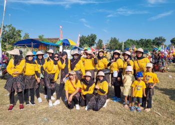 Ribuan Masyarakat Desa Lengkong Meriahkan Jalan Santai