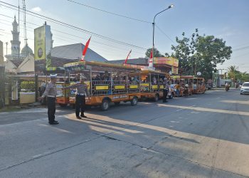 Polisi Pencegahan Kereta Kelinci Beroperasi di Jalan Umum