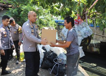 Commander Wish Kapolda Jateng, Kini Polresta Pati Salurkan Bantuan Sosial