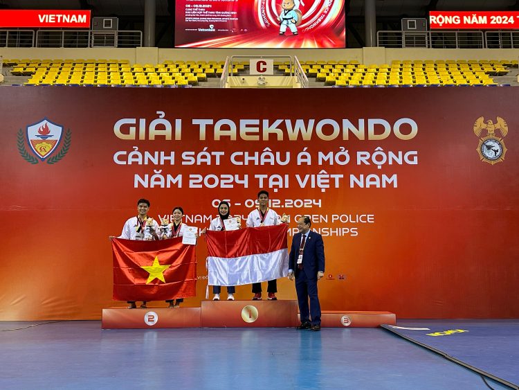 Polri Harumkan Nama Indonesia di Ajang Taekwondo Internasional