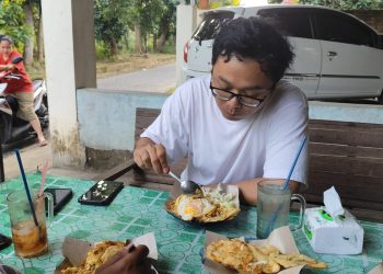Rahasia di Balik Nasi Goreng Rp 4 Ribu