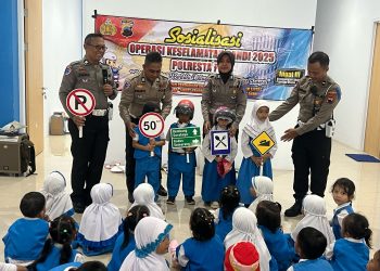 Kuis Interaktif Dalam Program Polisi Sahabat Anak