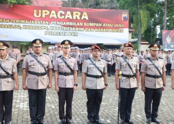 Kapolresta Pati Pimpin Upacara Pengambilan Sumpah Jabatan