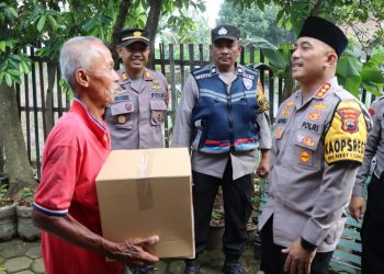 Penyaluran Bantuan Ramadan bagi Lansia