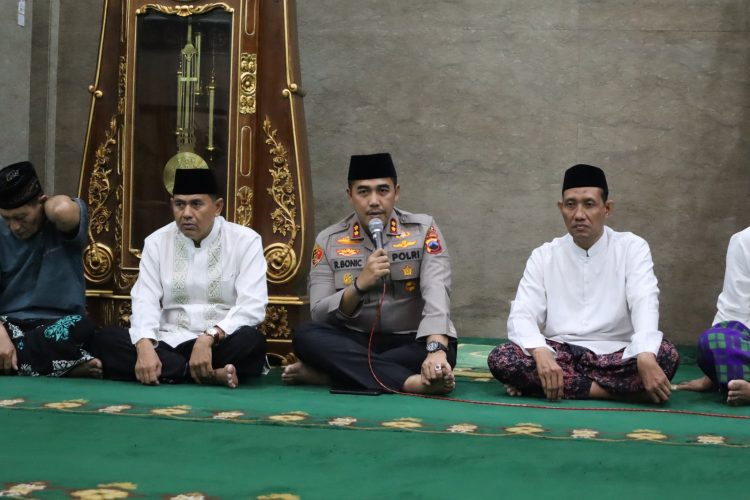 Jalin Kedekatan, Polres Kudus dan MUI Buka Puasa Bersama