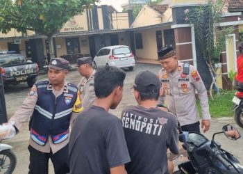 Polsek Kayen Tebar Berkah Ramadan, 250 Takjil Dibagikan