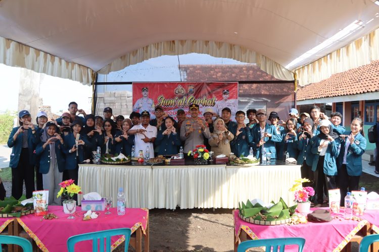 Polres Demak Gandeng Mahasiswa dan Warga Hijaukan Pesisir