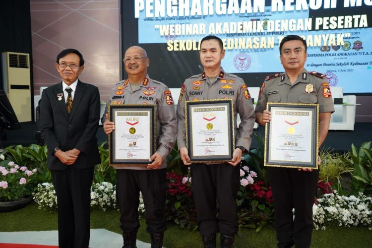 Lewat Rekor MURI, Kepala Sespimma Polri Komitmen Kepemimpinan Presisi