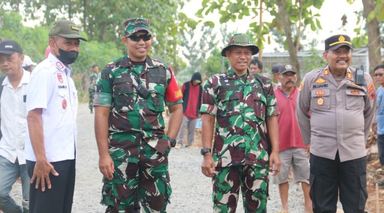 Jadi Teladan Pembangunan Partisipatif, TNI – Polri dan Warga Kompak