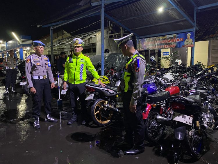 Operasi Malam di Pati Kota, Satlantas Jaring 117 Motor Berknalpot Brong