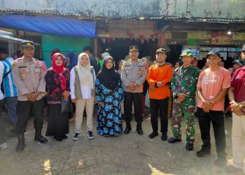 Bulog Turun Tangan! MinyaKita Digelontor ke Pasar