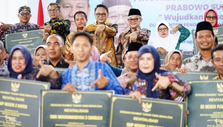 Mendikdasmen Resmikan Revitalisasi 90 Sekolah di Pati, Anggaran Capai Rp 67 Miliar