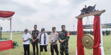 TMMD ke-128 Dibuka, Plt Bupati : Desa Harus Jadi Pusat Pembangunan Nasional